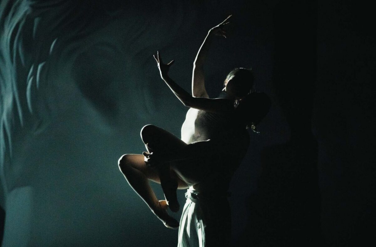 GENEERILINE NÜÜDISKOREOGRAAFIA RAHVUSVAHELISELT TRUPILT