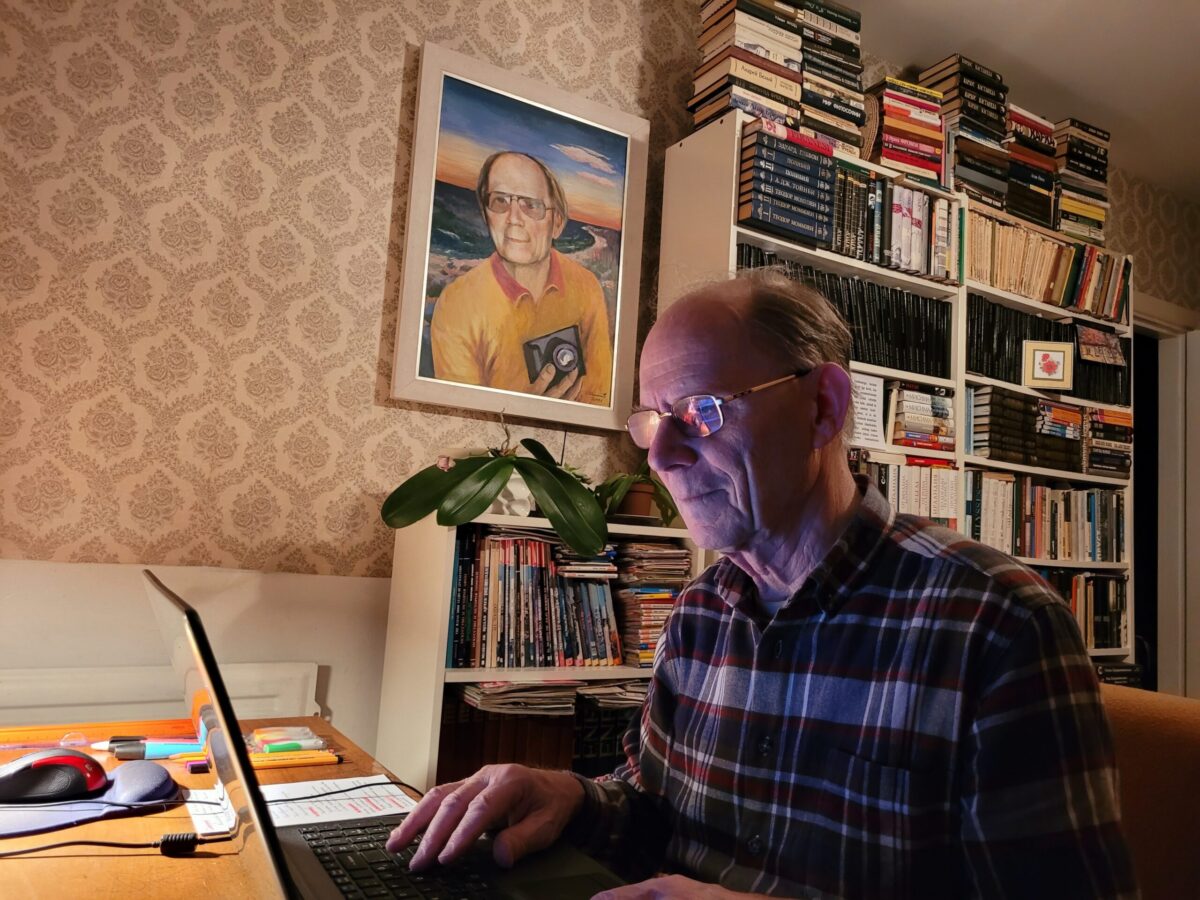 MILLISEID TEATEID ME SAADAME OMA ESIVANEMATELE