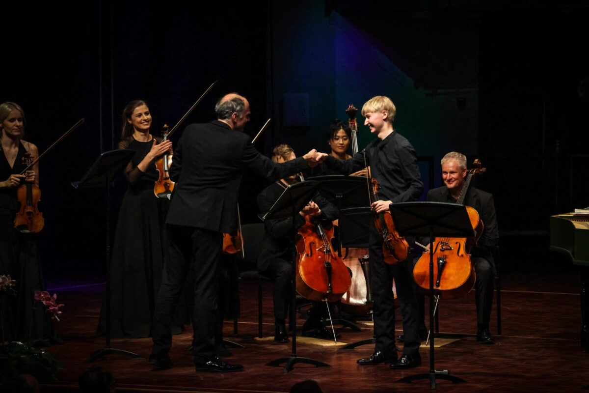 KULMINATSIOONIDE KUHI JA PILLIM&Auml;NGU PIDU