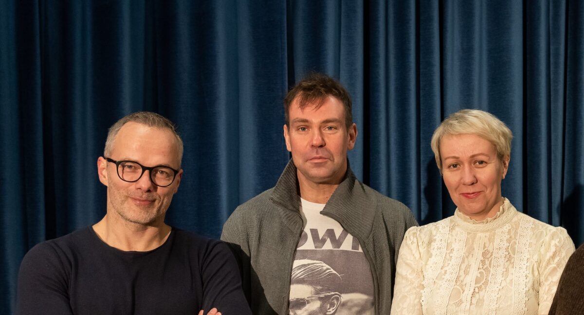 TEATRIVAHT. “Kolm ahvi” Ugalas ja “Võõrad” Eesti Draamateatris.