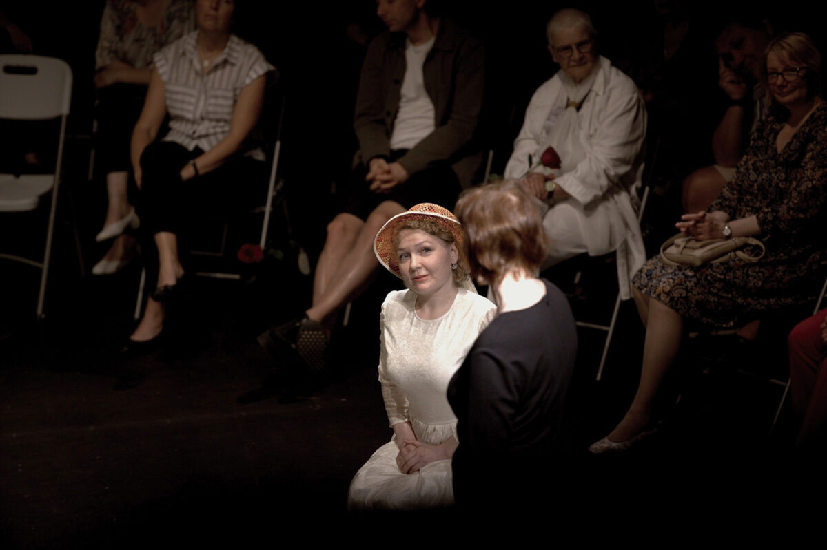 AUTENTSUSE EFEKTI LOOMINE DOKUMENTAALDRAAMAS