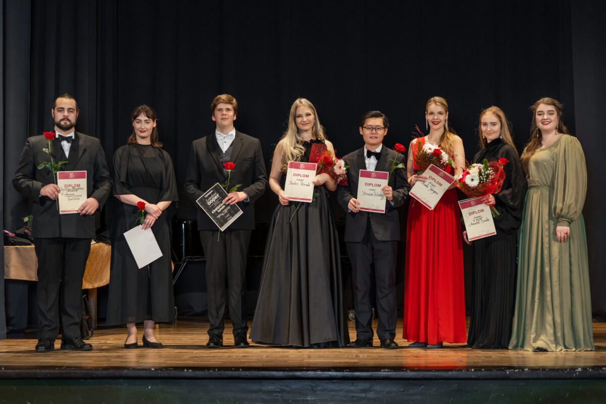 M&Auml;LETADES VELLO J&Uuml;RNAT