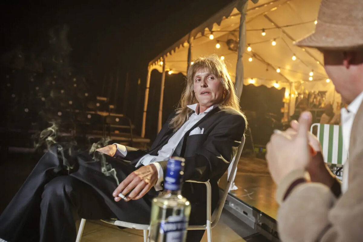 SUUR DEMÜSTIFIKAATOR JA TEMA TÄHESADU1