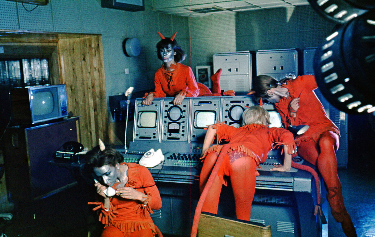 ENN SÄDE FOTOALBUM 40. Pedusaar ja punased kuradid