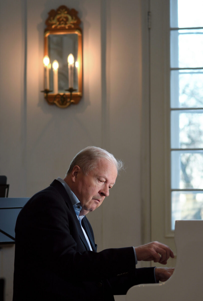 VASTAB KALLE RANDALU