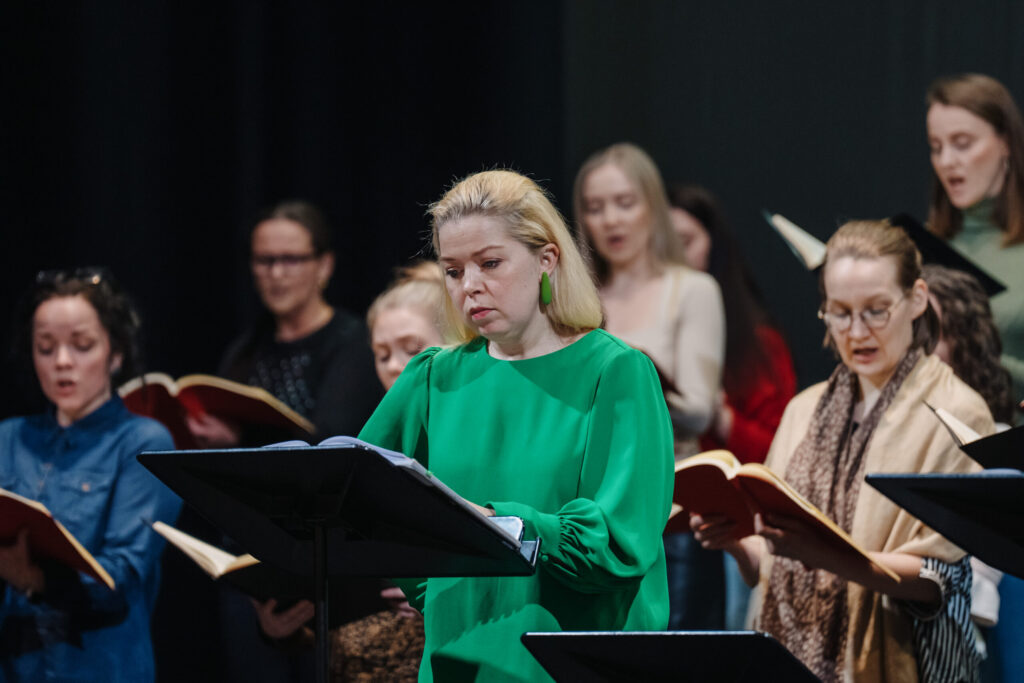 BRITTEN, ROSSINI JA ARETE KERGE 