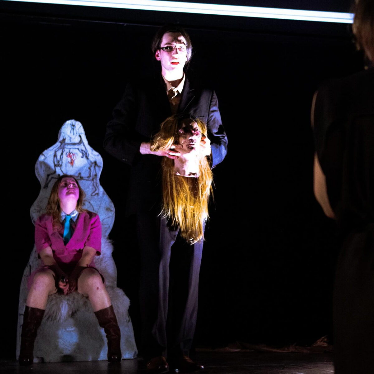 POLEKS VEINI, POLEKS ARMASTUST