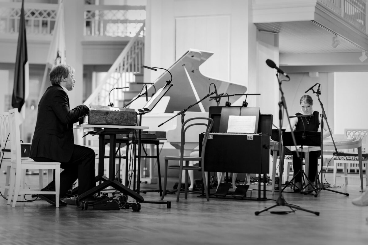 BALTI JA EESTI MUUSIKA: EMOTSIONAALNE, RADIKAALNE JA ELUJÕULINE