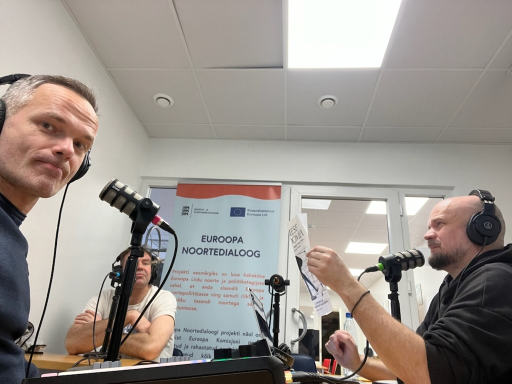 TEATRIVAHT. Mart Kangro, Von Krahli Teatri ja Kanuti Gildi SAALi „Pantheon”