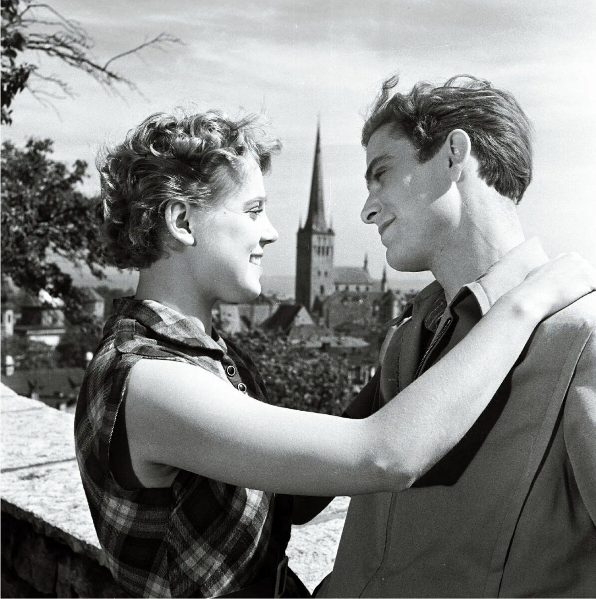 MIKS SEE TOOTS SIND REBIS?