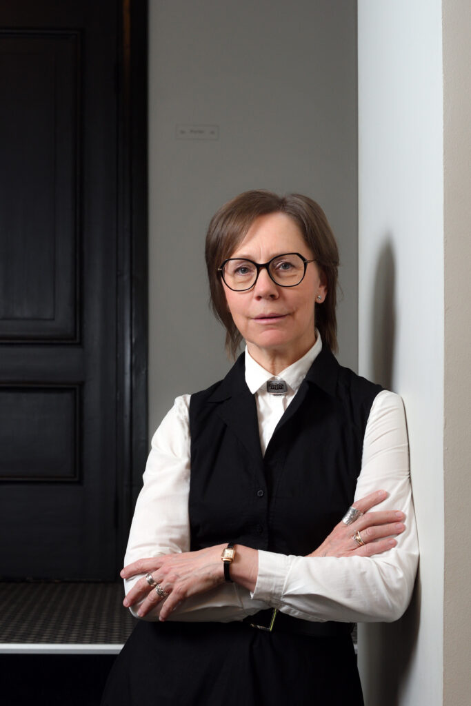 VASTAB TIINA MÄLBERG