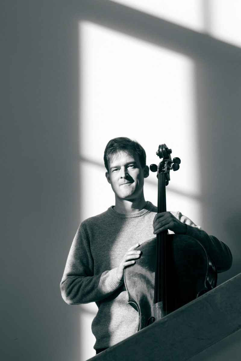 PERSONA GRATA INDREK LEIVATEGIJA