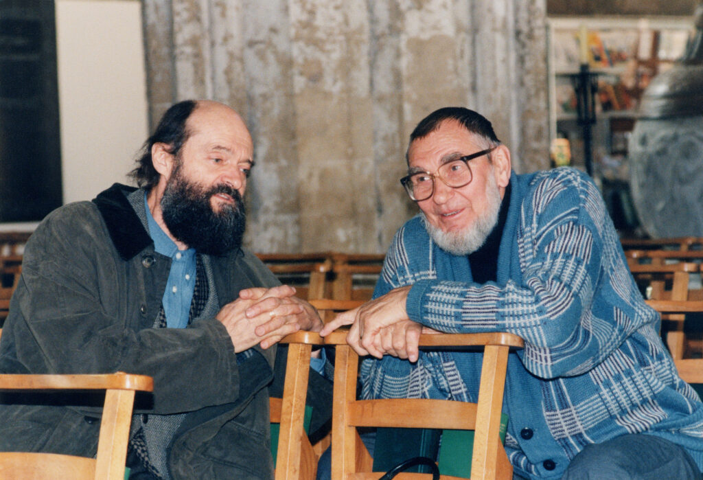 SÕNA SAAB HELIKS, LOITSUKS, PALVEKS, MUUSIKAKS… ARMASTUSEKS