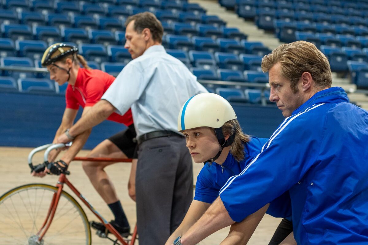 &bdquo;MEIE ERIKA&rdquo; T&Auml;NUV&Auml;&Auml;RT PROPAGANDA: KUI V&Auml;GA TAHTA, V&Otilde;IB KA EESTIST KOSMOSESSE LENNATA